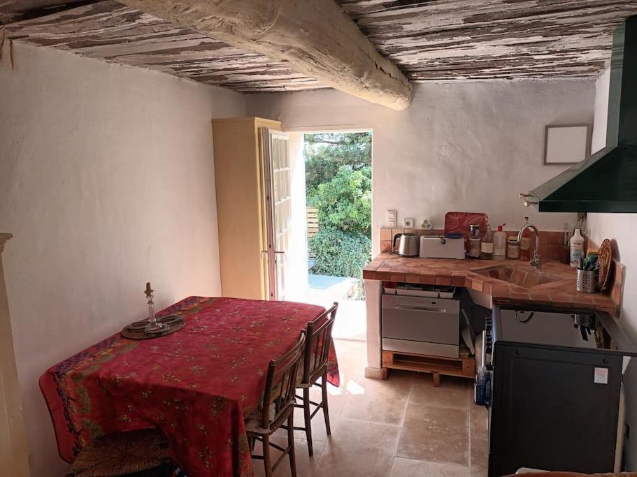 La Maison Bleue Montfort (Alpes-de-Haute-Provence) Exterior foto